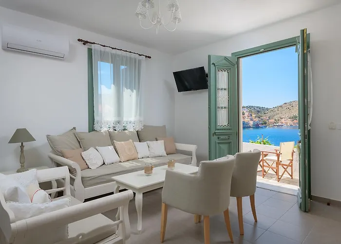 Blue Wave Aigli Villa